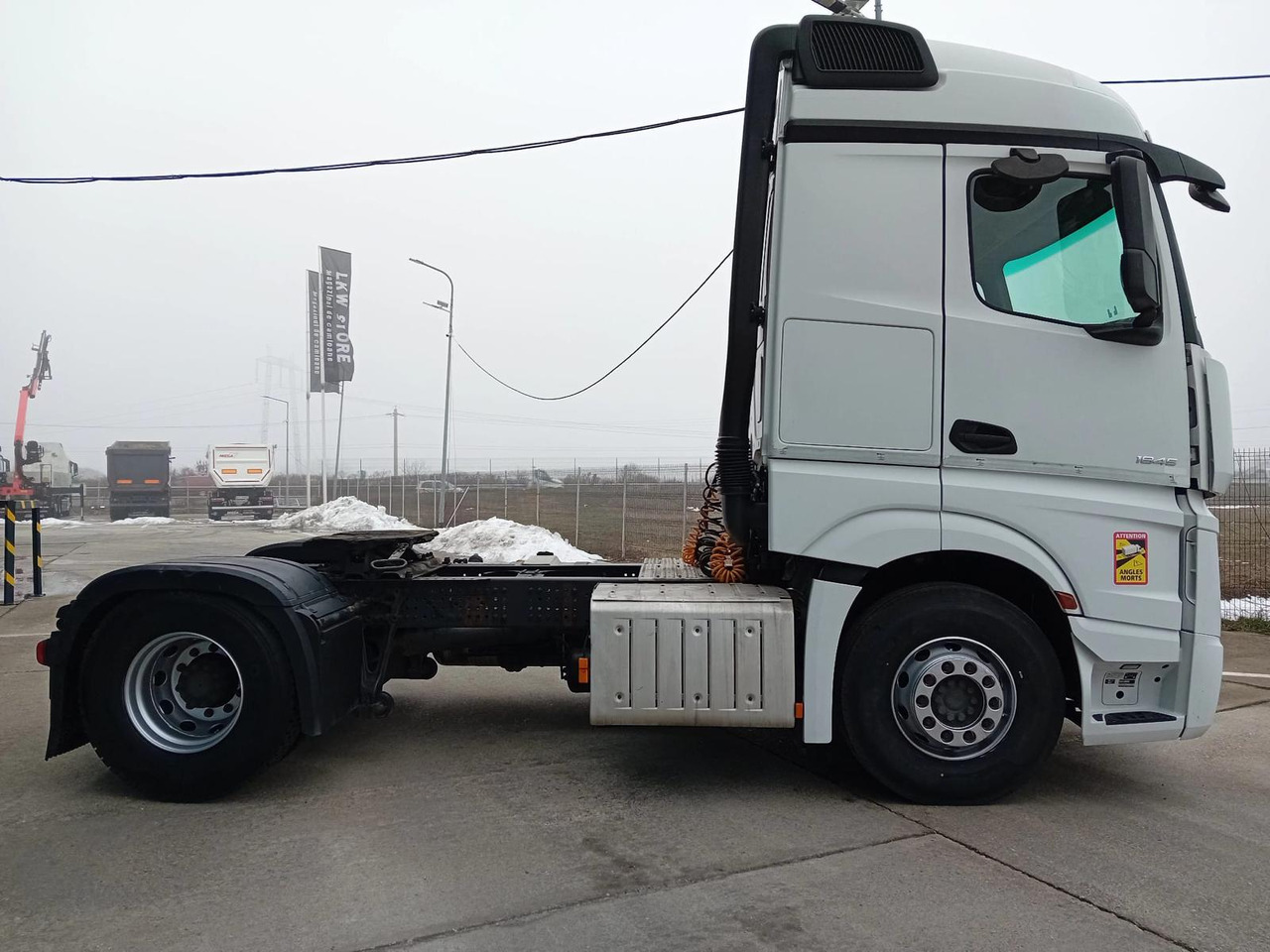 Mercedes-Benz Actros 1845 LS, FULL ADR+PTO, STANDKLIMA, TOP !!! - Vlačilec: slika 3 Mercedes-Benz Actros 1845 LS, FULL ADR+PTO, STANDKLIMA, TOP !!! - Vlačilec: slika 3