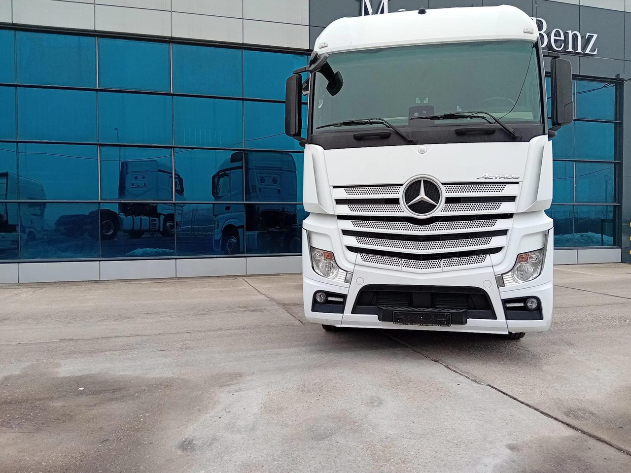 Mercedes-Benz Actros 1845 LS, Full ADR+PTO, STANDKLIMA, TOP !!! - Vlačilec: slika 2 Mercedes-Benz Actros 1845 LS, Full ADR+PTO, STANDKLIMA, TOP !!! - Vlačilec: slika 2