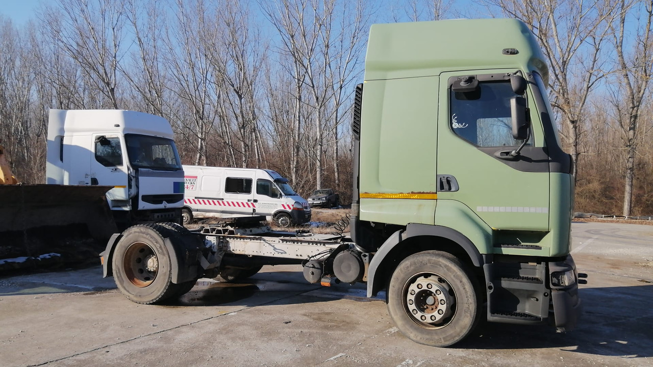 Renault Premium 420 DCI Standard Tractor, Manual ZF - Vlačilec: slika 2 Renault Premium 420 DCI Standard Tractor, Manual ZF - Vlačilec: slika 2