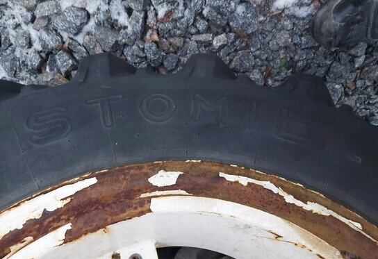 14.9R28 rengas - Valtra - Guma za Traktor: slika 5 14.9R28 rengas - Valtra - Guma za Traktor: slika 5