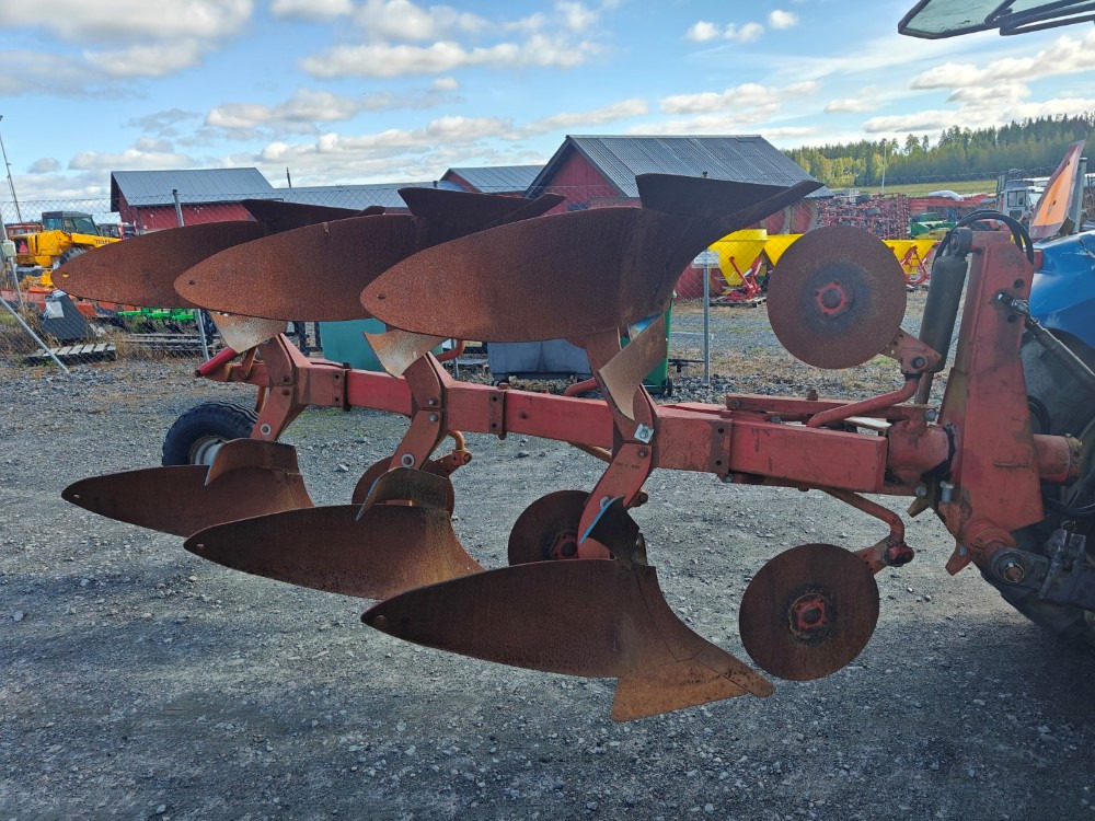 Agrolux RSD397FK kääntöaura 3-siipinen kuorimet ja kiekkoleikkurit, katso video! - Plug: slika 4 Agrolux RSD397FK kääntöaura 3-siipinen kuorimet ja kiekkoleikkurit, katso video! - Plug: slika 4