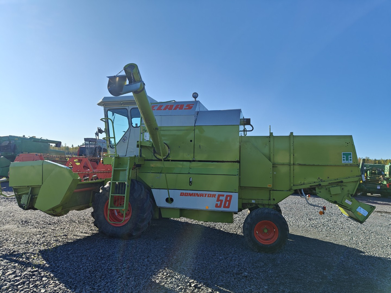 CLAAS Dominator 58 - Kombajn harvester: slika 2 CLAAS Dominator 58 - Kombajn harvester: slika 2