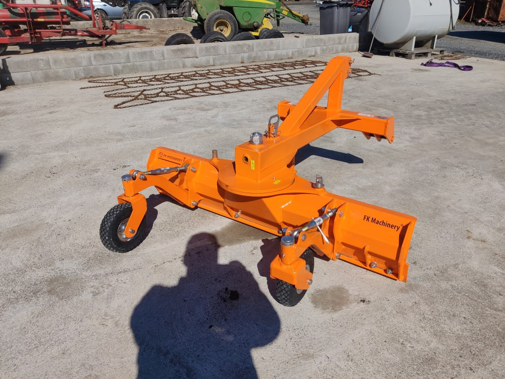 FK Machinery perälevy 160cm Tukipyörillä, terä hardox ura/sileä, kiinnitys CAT1 - Rezilo za Traktor: slika 5 FK Machinery perälevy 160cm Tukipyörillä, terä hardox ura/sileä, kiinnitys CAT1 - Rezilo za Traktor: slika 5