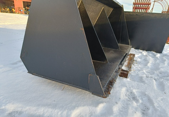 Hiekoituskauha 250cm - hydraulinen - Posipalnik peska/ Soli: slika 4 Hiekoituskauha 250cm - hydraulinen - Posipalnik peska/ Soli: slika 4