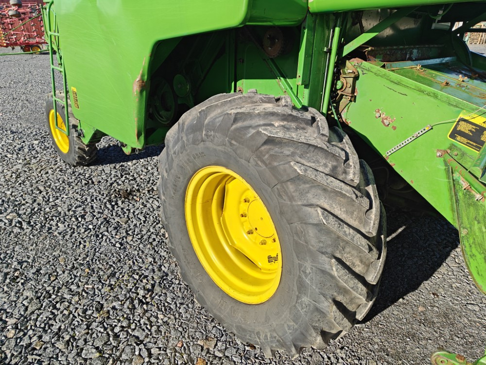 JOHN DEERE 1032 lizing JOHN DEERE 1032: slika 14 JOHN DEERE 1032 lizing JOHN DEERE 1032: slika 14