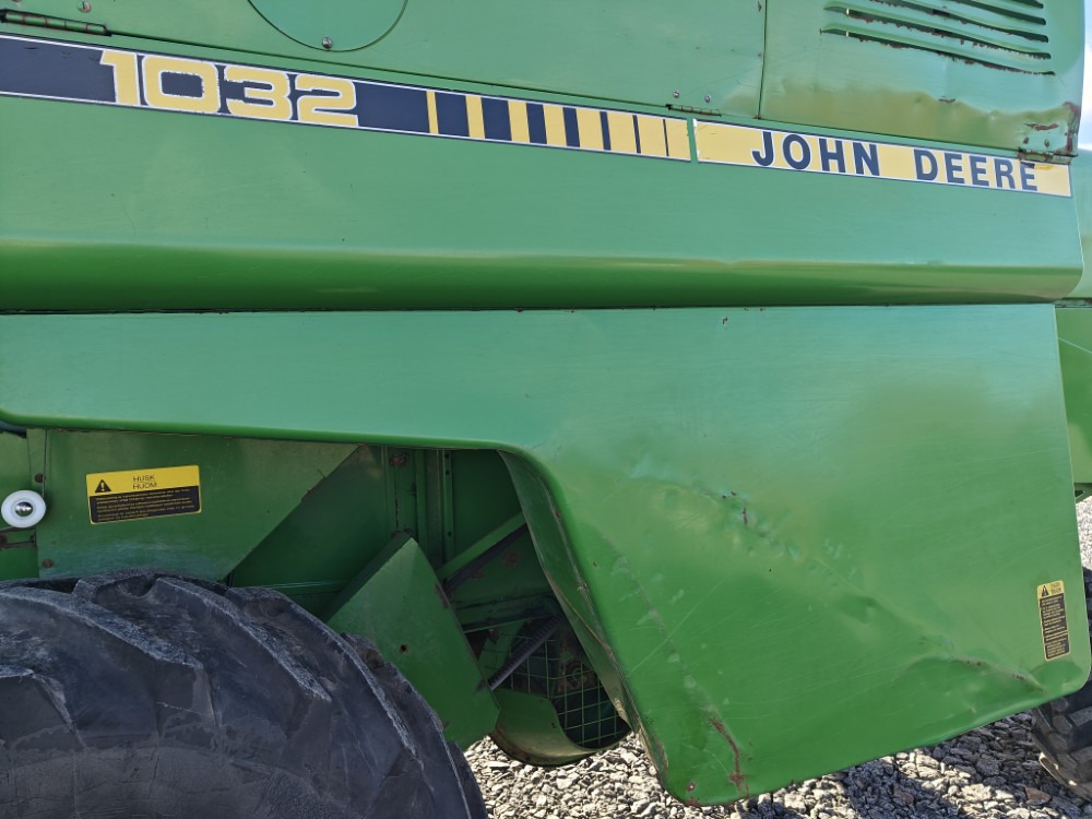 JOHN DEERE 1032 lizing JOHN DEERE 1032: slika 8 JOHN DEERE 1032 lizing JOHN DEERE 1032: slika 8