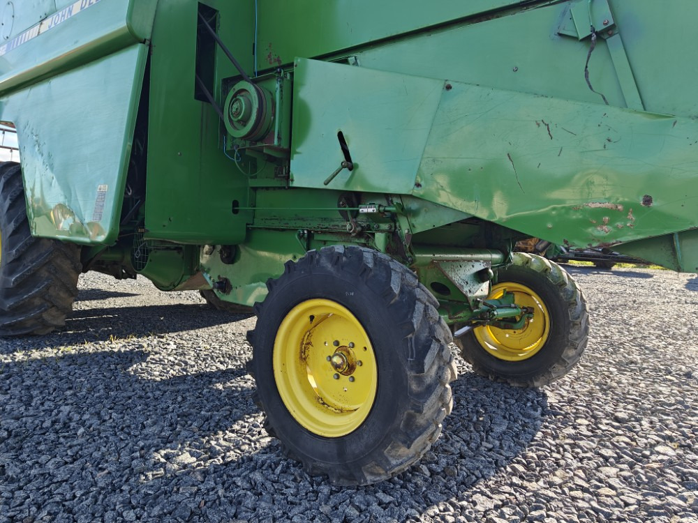 JOHN DEERE 1032 lizing JOHN DEERE 1032: slika 9 JOHN DEERE 1032 lizing JOHN DEERE 1032: slika 9