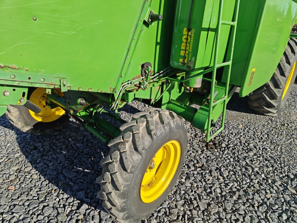 JOHN DEERE 1032 lizing JOHN DEERE 1032: slika 12 JOHN DEERE 1032 lizing JOHN DEERE 1032: slika 12
