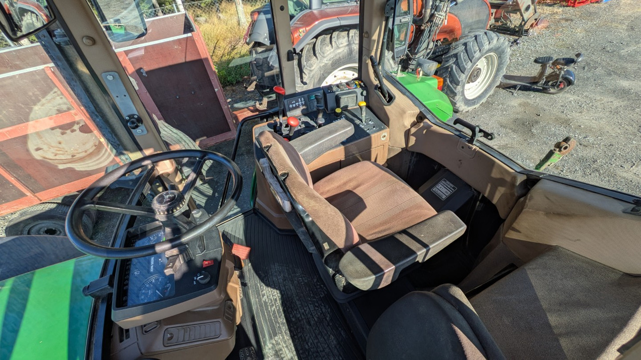 JOHN DEERE 6506, 3800h ajettu, upeakuntoinen kone, katso video! lizing JOHN DEERE 6506, 3800h ajettu, upeakuntoinen kone, katso video!: slika 20 JOHN DEERE 6506, 3800h ajettu, upeakuntoinen kone, katso video! lizing JOHN DEERE 6506, 3800h ajettu, upeakuntoinen kone, katso video!: slika 20