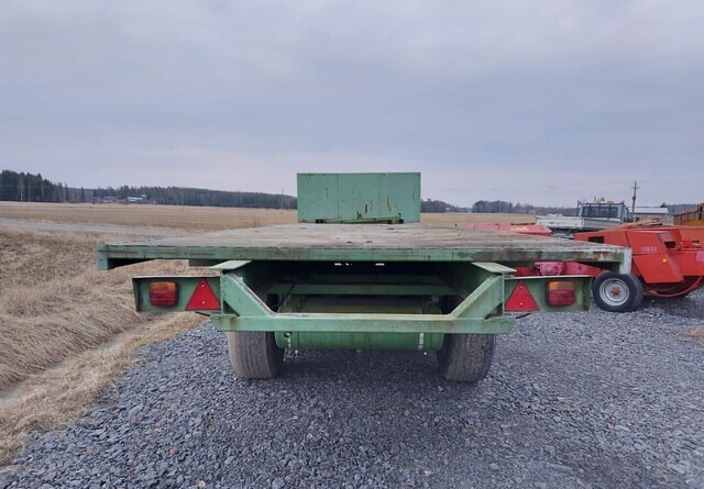 Jalkalavakärry 3-akselinen ilma-alustainen. - Plato/ Tovorna prikolica: slika 4 Jalkalavakärry 3-akselinen ilma-alustainen. - Plato/ Tovorna prikolica: slika 4