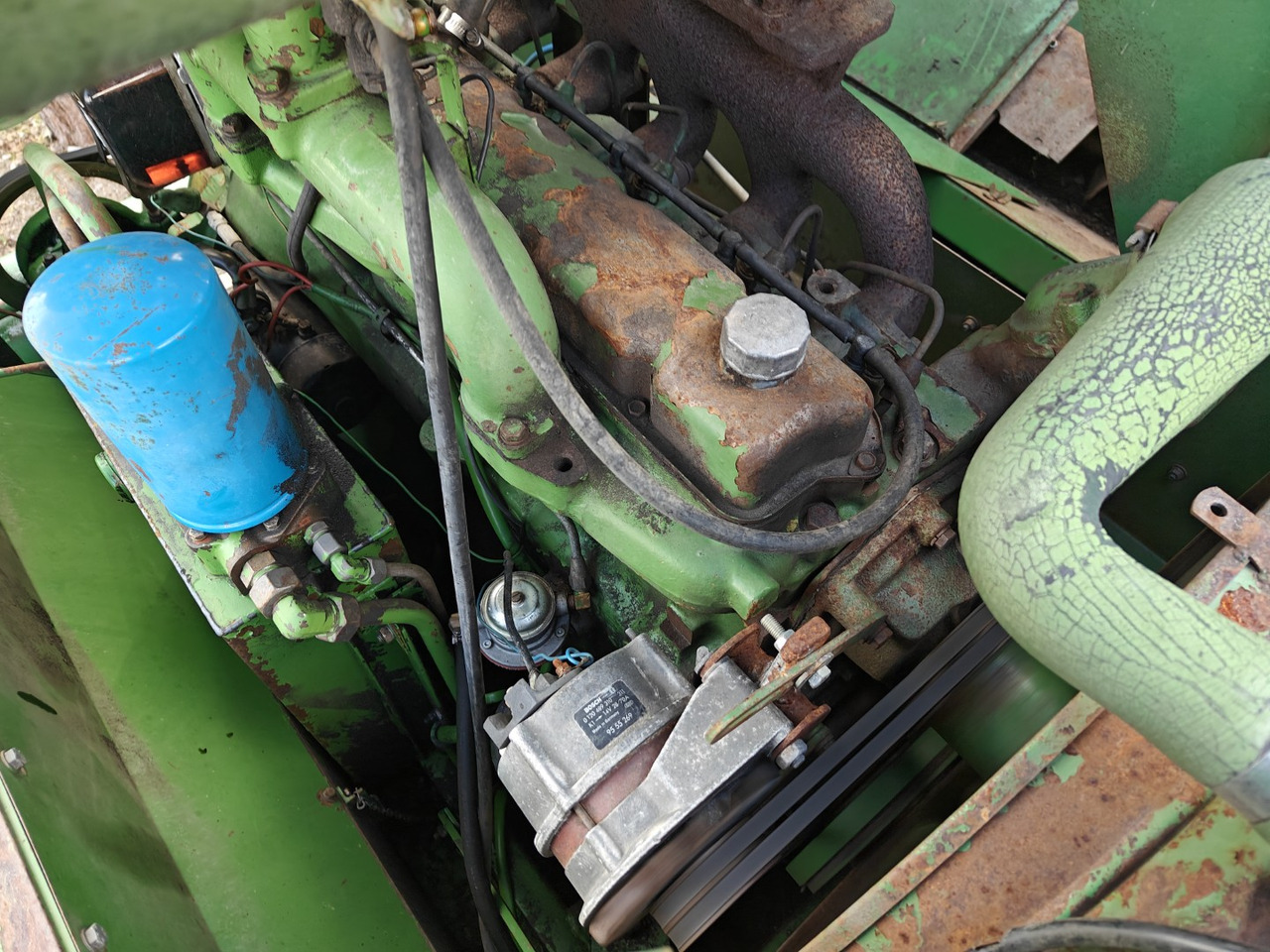 John Deere 965 täydellinen moottori, 6-sylinterinen turbo, katso video! - Kombajn harvester: slika 2 John Deere 965 täydellinen moottori, 6-sylinterinen turbo, katso video! - Kombajn harvester: slika 2
