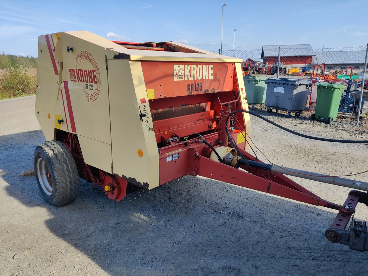 KRONE KR 125 - Balirka za okrogle bale: slika 1 KRONE KR 125 - Balirka za okrogle bale: slika 1