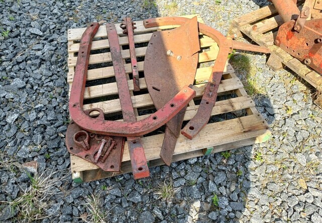 Kverneland Putkirunkoisen auran varaosia - Plug: slika 3 Kverneland Putkirunkoisen auran varaosia - Plug: slika 3