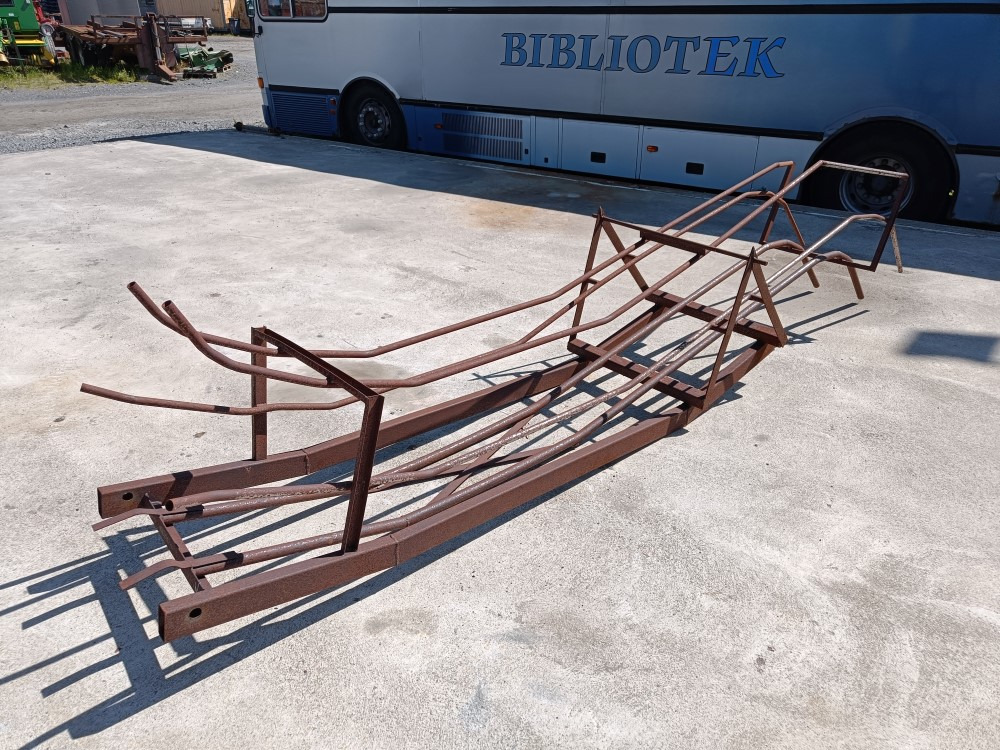 Paalirata John Deere 332 paalaimesta - Balirka za kvadratne bale: slika 5 Paalirata John Deere 332 paalaimesta - Balirka za kvadratne bale: slika 5