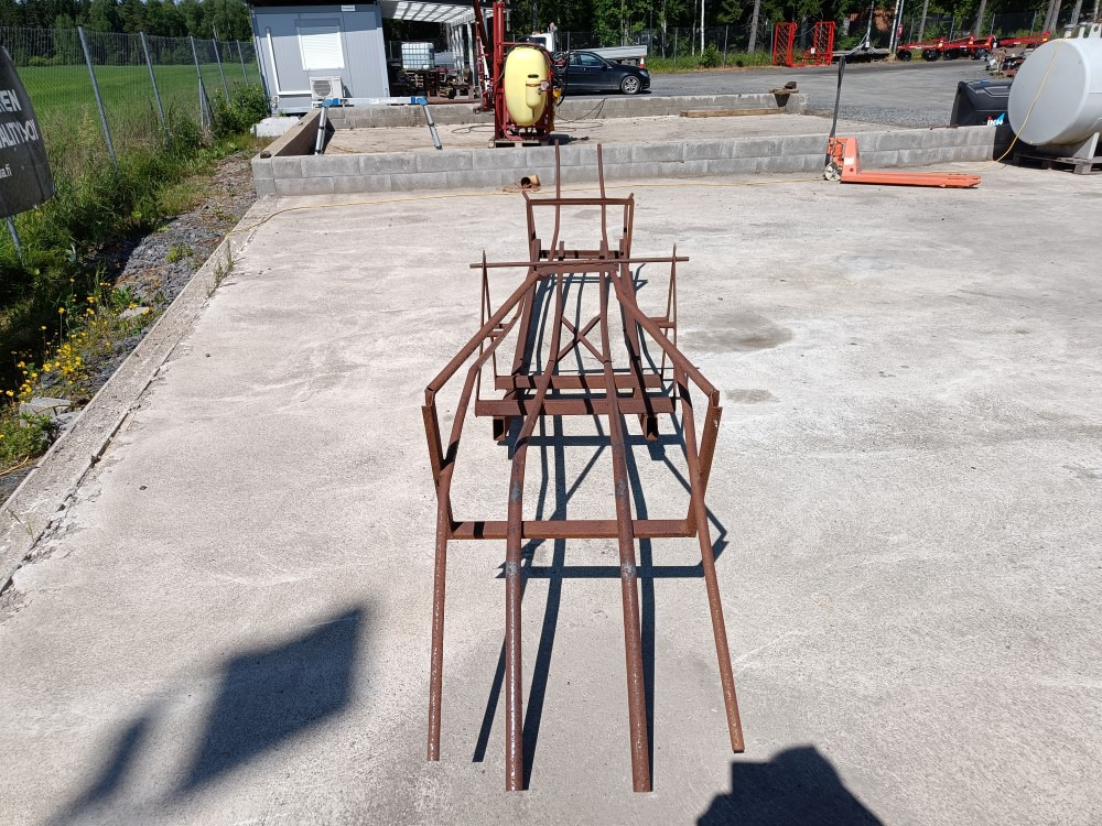 Paalirata John Deere 332 paalaimesta - Balirka za kvadratne bale: slika 3 Paalirata John Deere 332 paalaimesta - Balirka za kvadratne bale: slika 3