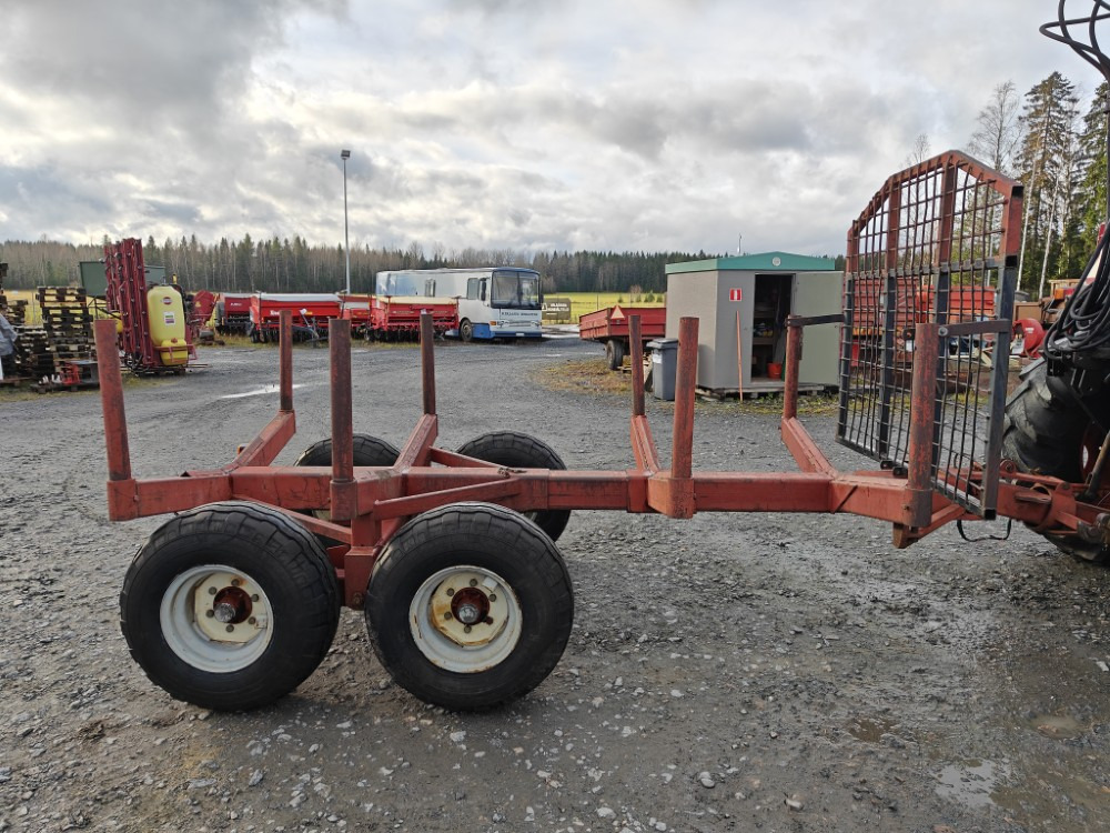Rysky Metsävaunu telillä - Gozdarska prikolica: slika 4 Rysky Metsävaunu telillä - Gozdarska prikolica: slika 4