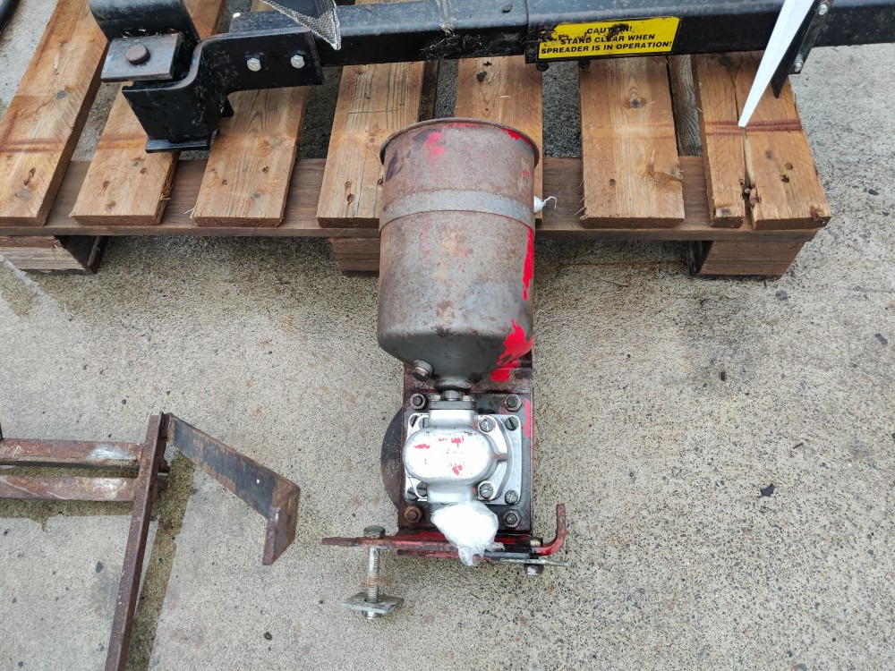 Spreader Inc Ruumeenlevitin - Priključek za kombajn: slika 5 Spreader Inc Ruumeenlevitin - Priključek za kombajn: slika 5