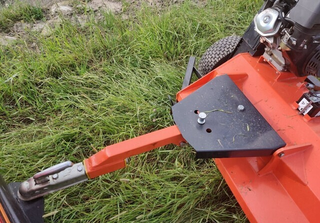 Tarmo ATV120 kesantomurskain - VIDEO - Mulčer kladivar: slika 3 Tarmo ATV120 kesantomurskain - VIDEO - Mulčer kladivar: slika 3