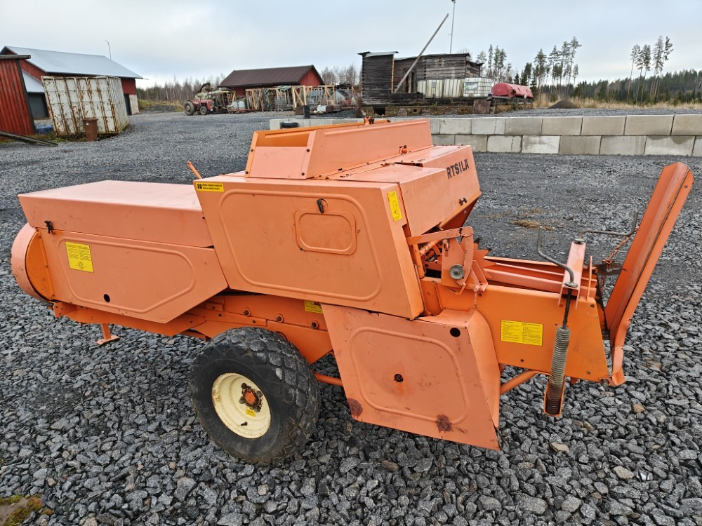 Wärtsilä Rivierra Casalis PHP150 - Balirka za kvadratne bale: slika 4 Wärtsilä Rivierra Casalis PHP150 - Balirka za kvadratne bale: slika 4