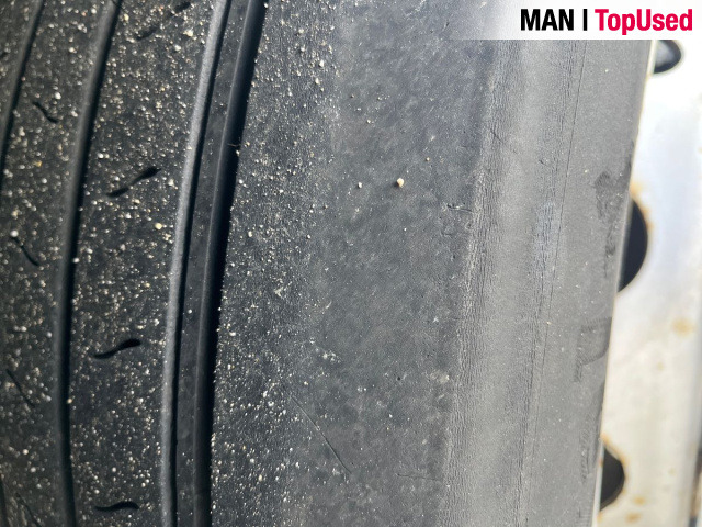MAN TGX 18.470 4X2 LLS-U Euro6 Retarder Klima Navi ZV - Vlačilec: slika 2 MAN TGX 18.470 4X2 LLS-U Euro6 Retarder Klima Navi ZV - Vlačilec: slika 2