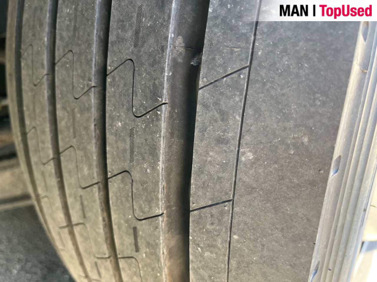 MAN TGX 18.470 4x2 LL SA Euro6 Retarder Klima ZV - Vlačilec: slika 3 MAN TGX 18.470 4x2 LL SA Euro6 Retarder Klima ZV - Vlačilec: slika 3