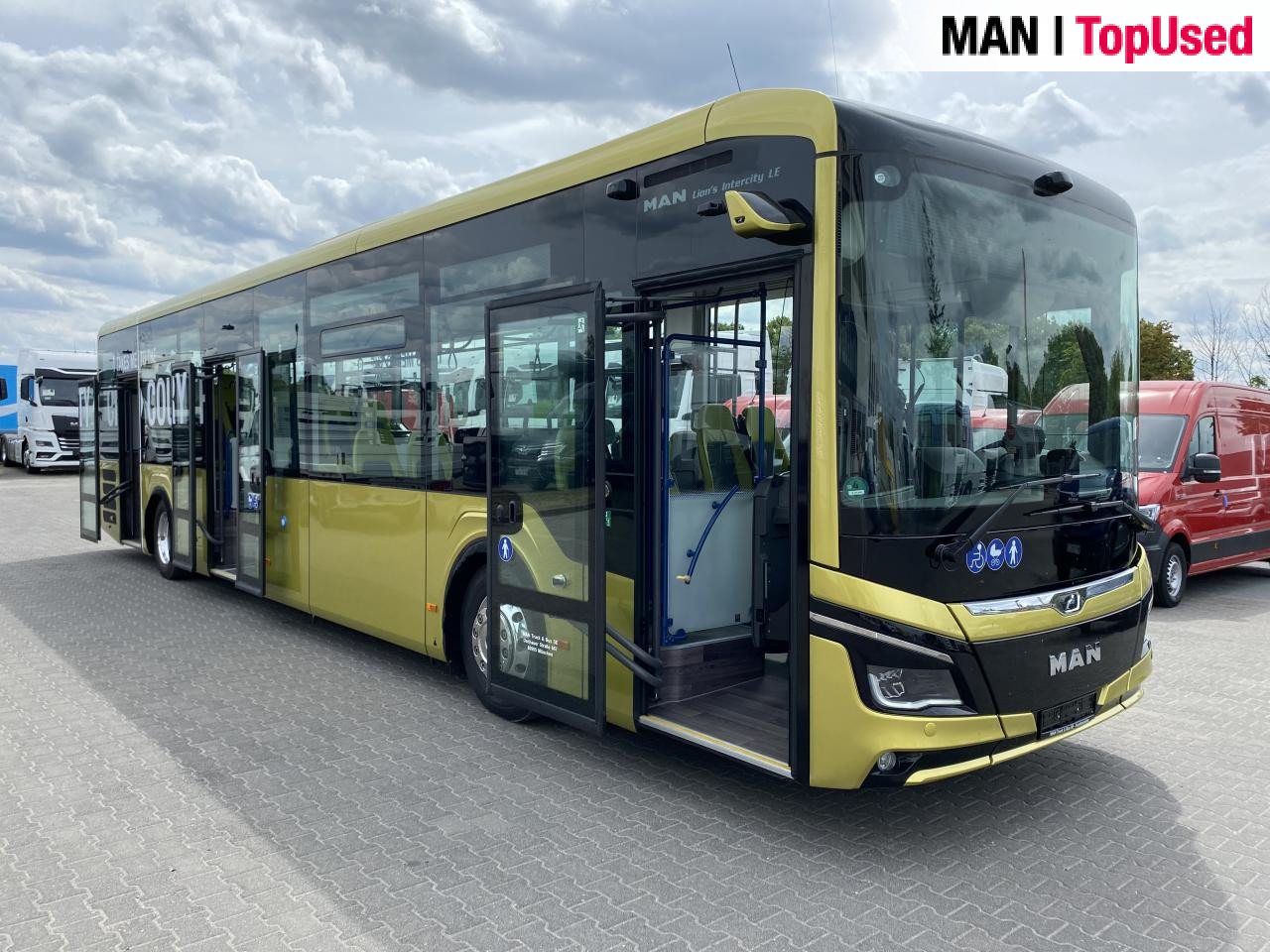 MAN Intercity 43C Euro6 Luftfeder - Primestni avtobus: slika 1 MAN Intercity 43C Euro6 Luftfeder - Primestni avtobus: slika 1
