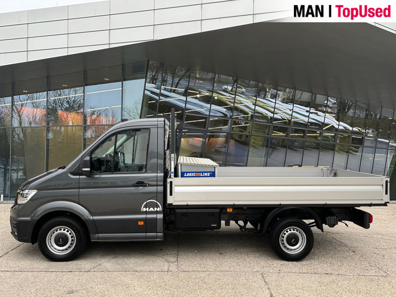 MAN TGE 3.140 4X2F SB, Automatic, Flat bed Klima ZV - Dostavno vozilo s kesonom: slika 3 MAN TGE 3.140 4X2F SB, Automatic, Flat bed Klima ZV - Dostavno vozilo s kesonom: slika 3