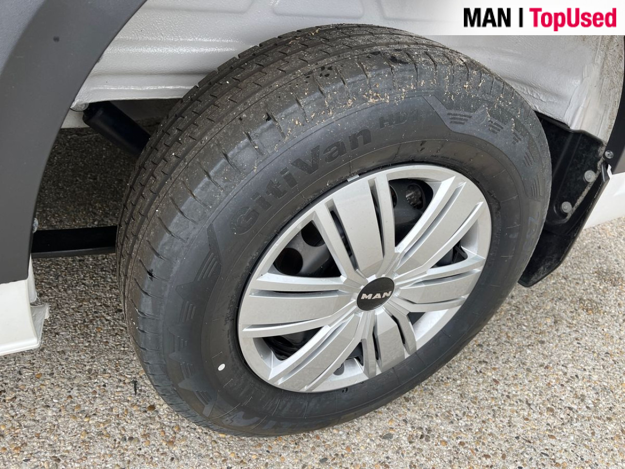 MAN TGE 3.180 4X2F SB - Furgon, Dostavno vozilo z dvojno kabino: slika 4 MAN TGE 3.180 4X2F SB - Furgon, Dostavno vozilo z dvojno kabino: slika 4