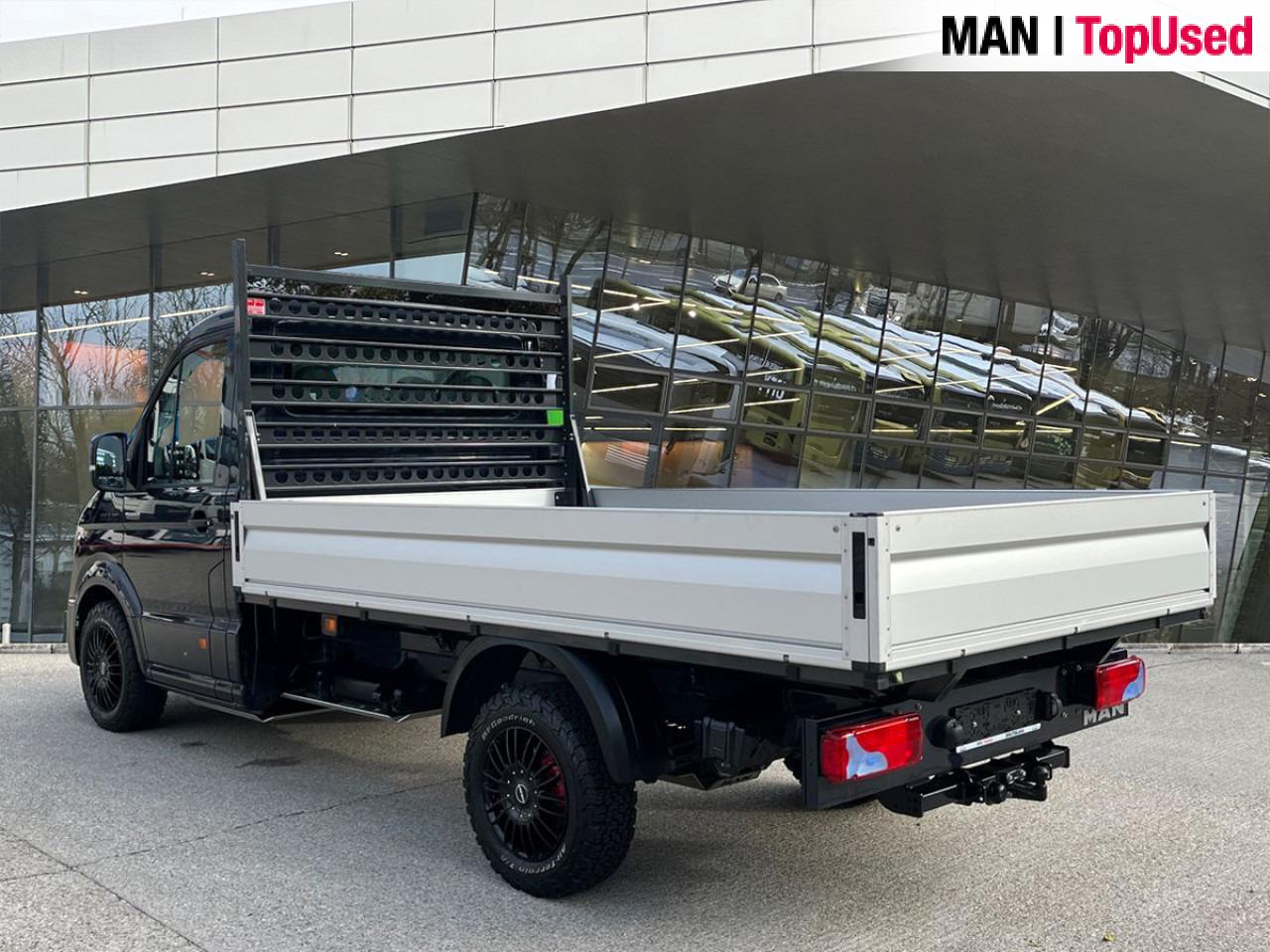 MAN TGE 3.180 4X4 Individual SB, Automatic, Flat bed - Dostavno vozilo s kesonom: slika 2 MAN TGE 3.180 4X4 Individual SB, Automatic, Flat bed - Dostavno vozilo s kesonom: slika 2