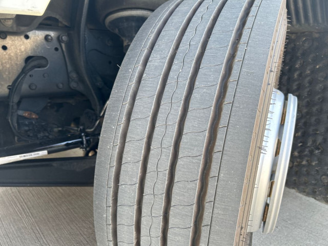 MAN TGX 18.470 4x2 LL SA - Vlačilec: slika 2 MAN TGX 18.470 4x2 LL SA - Vlačilec: slika 2