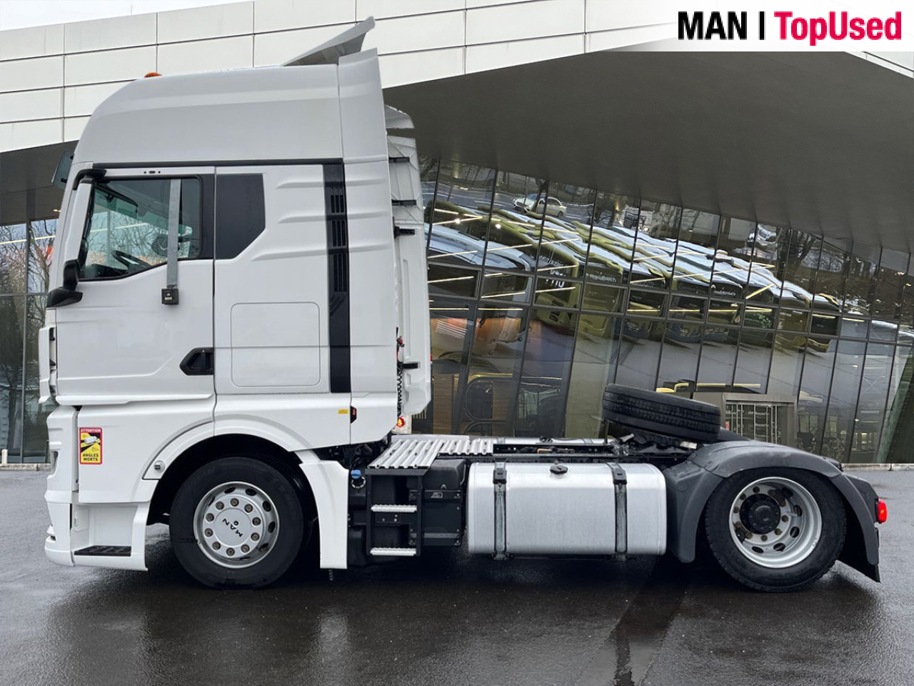MAN TGX 18.470 4x2 LL SA Ultra *MM888685 Retarder ZV - Vlačilec: slika 2 MAN TGX 18.470 4x2 LL SA Ultra *MM888685 Retarder ZV - Vlačilec: slika 2