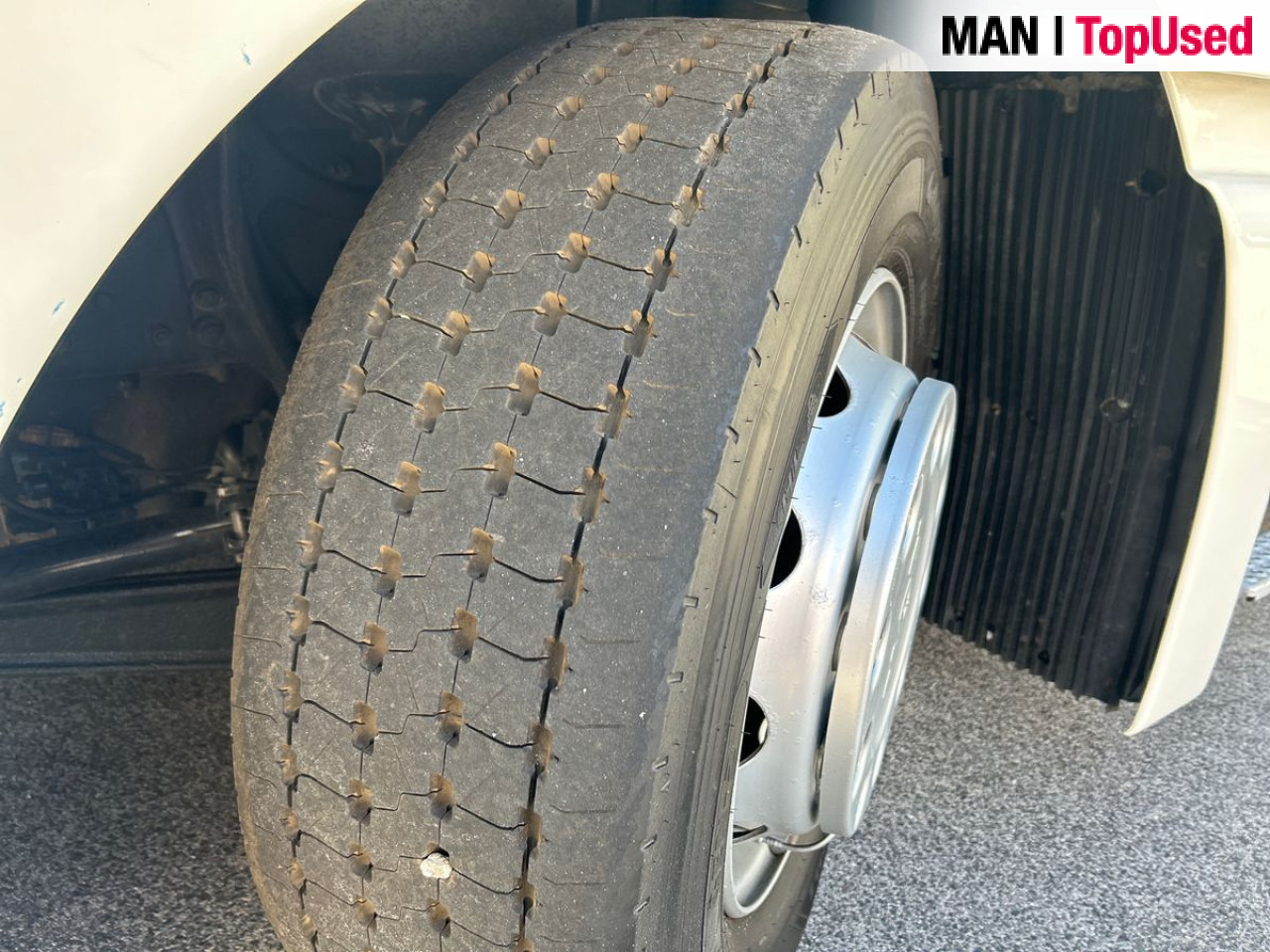 MAN TGX 18.510 4X2 LLS-U Euro6 Retarder Klima ZV - Vlačilec: slika 2 MAN TGX 18.510 4X2 LLS-U Euro6 Retarder Klima ZV - Vlačilec: slika 2