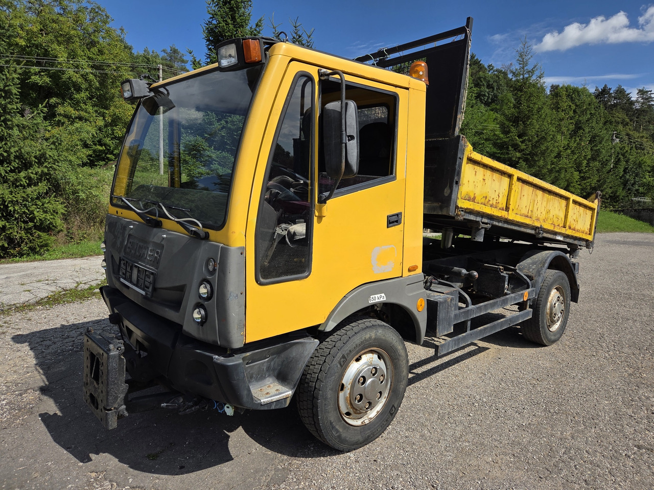 BUCHER BU 150 4x4 3way tipper - Tovornjak prekucnik: slika 4 BUCHER BU 150 4x4 3way tipper - Tovornjak prekucnik: slika 4