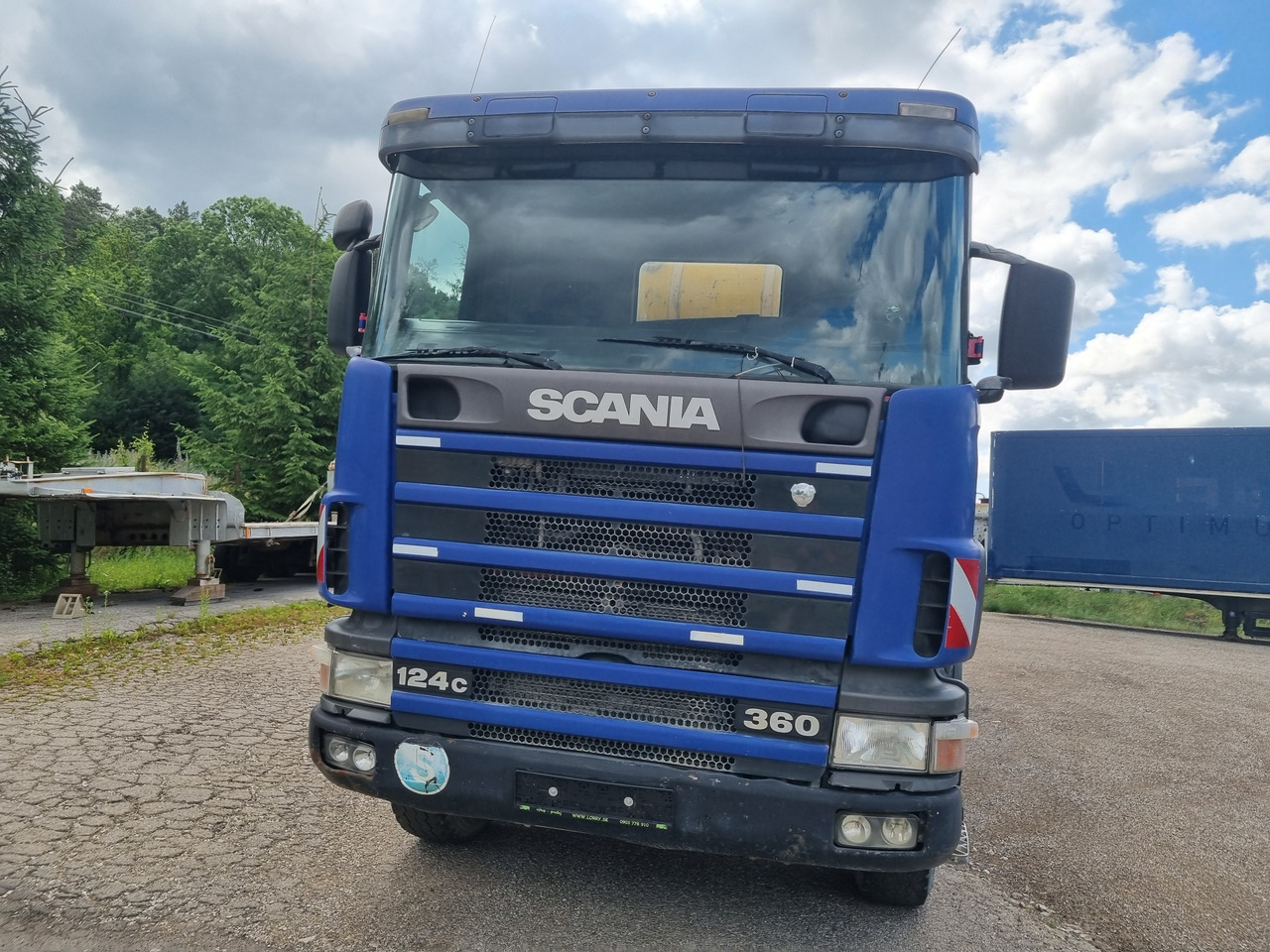 SCANIA R 124 CB8X4HZ 360 mixer - Avtomešalec: slika 2 SCANIA R 124 CB8X4HZ 360 mixer - Avtomešalec: slika 2