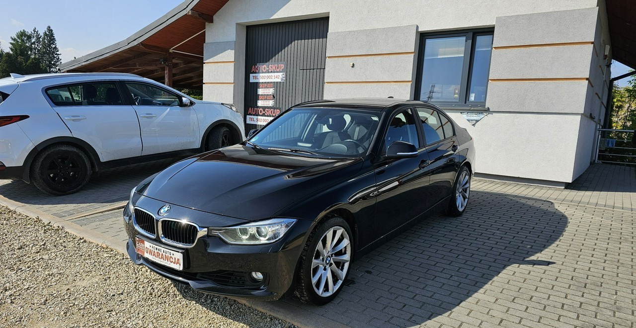 BMW SERIA 3 V (F30/F31/F34) BMW SERIA 3 BMW 330D xDrive ładny stan 4x4 sedan - Avtomobil: slika 3 BMW SERIA 3 V (F30/F31/F34) BMW SERIA 3 BMW 330D xDrive ładny stan 4x4 sedan - Avtomobil: slika 3
