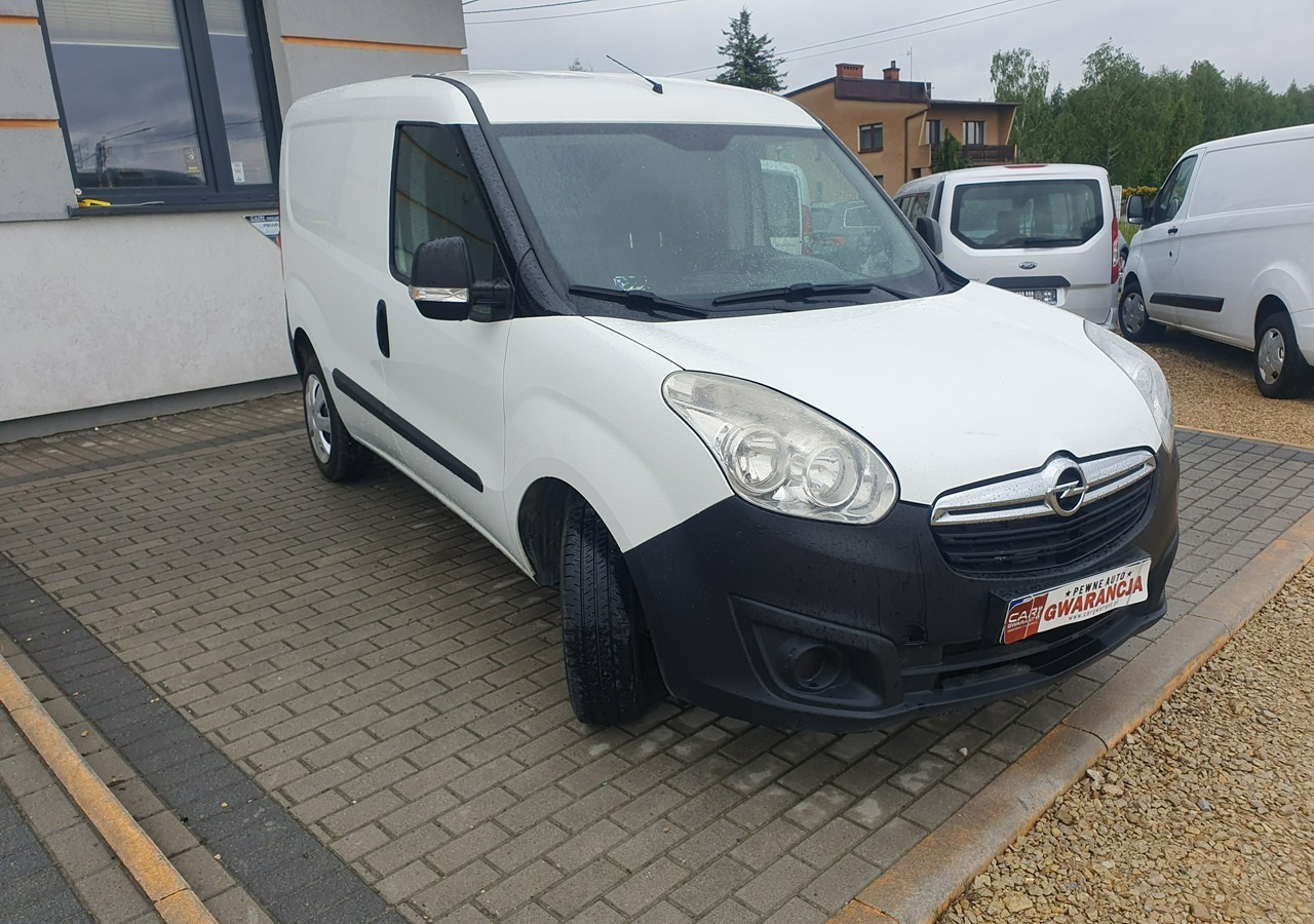 Fiat Doblo Opel Combo 1.4 Benzyna Polski Salon - Furgon: slika 3 Fiat Doblo Opel Combo 1.4 Benzyna Polski Salon - Furgon: slika 3