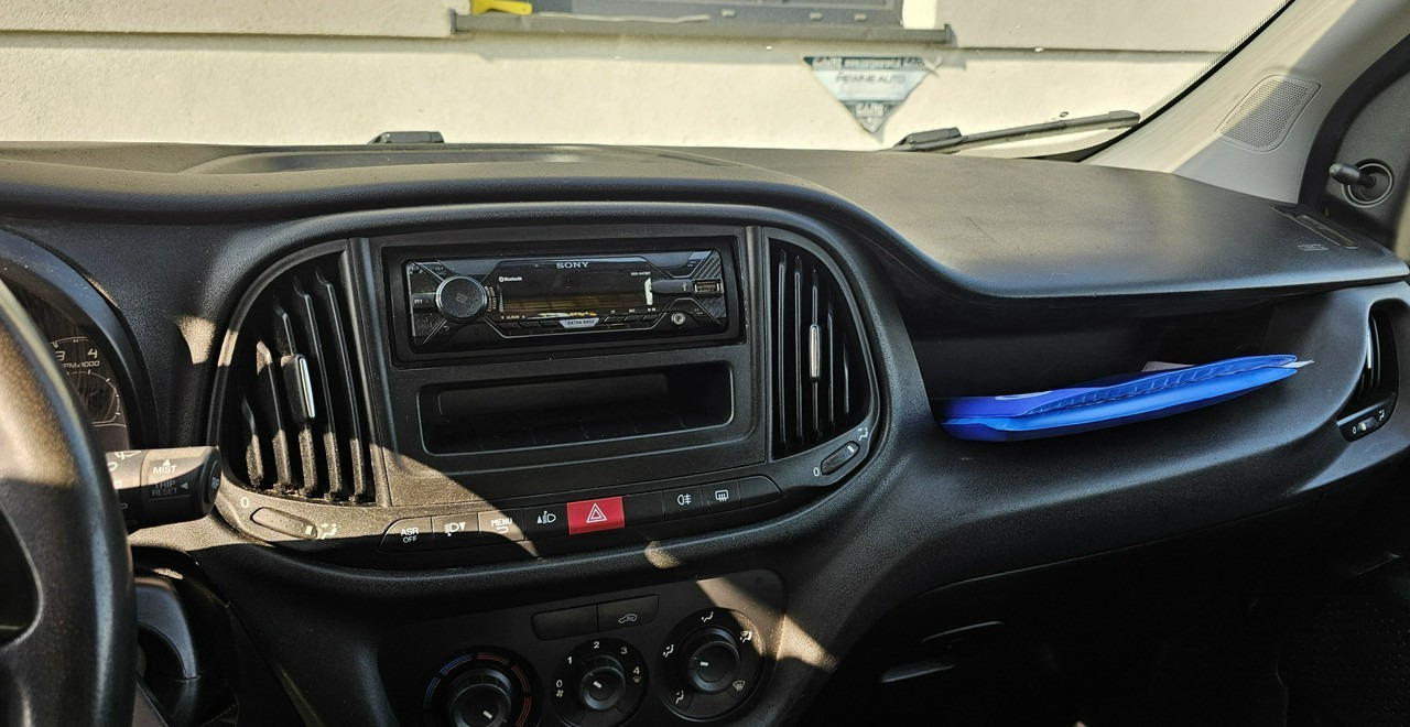 Furgon Fiat Doblo jeden właściciel *wersja long* l2h1: slika 13