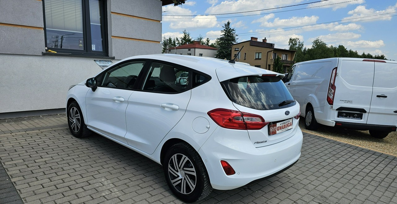 Ford Fiesta IX mk8 * 5-drzwi * - Kombilimuzina: slika 5 Ford Fiesta IX mk8 * 5-drzwi * - Kombilimuzina: slika 5