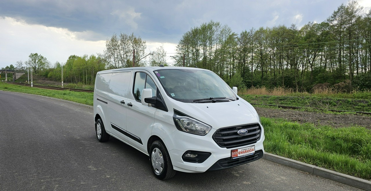Ford Transit Transit Custom Ford Transit Custom bardzo ładny egzemplarz - Furgon: slika 3 Ford Transit Transit Custom Ford Transit Custom bardzo ładny egzemplarz - Furgon: slika 3