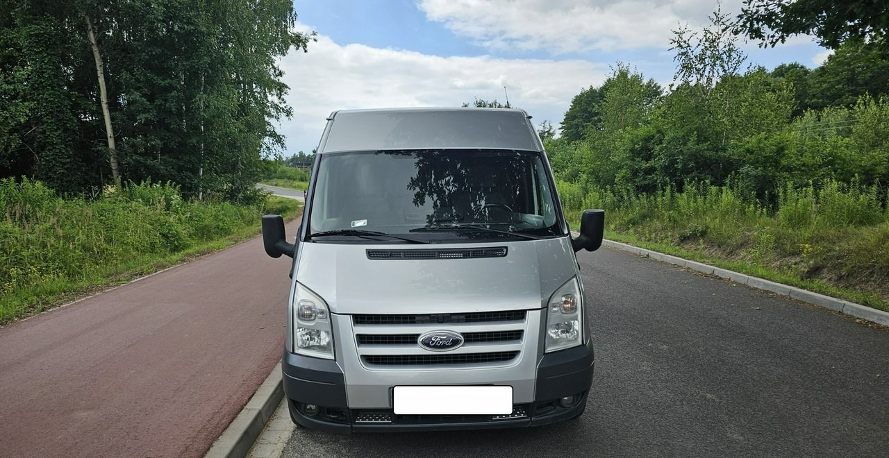 Ford Transit krajowy*klima*tempomat - Furgon: slika 2 Ford Transit krajowy*klima*tempomat - Furgon: slika 2
