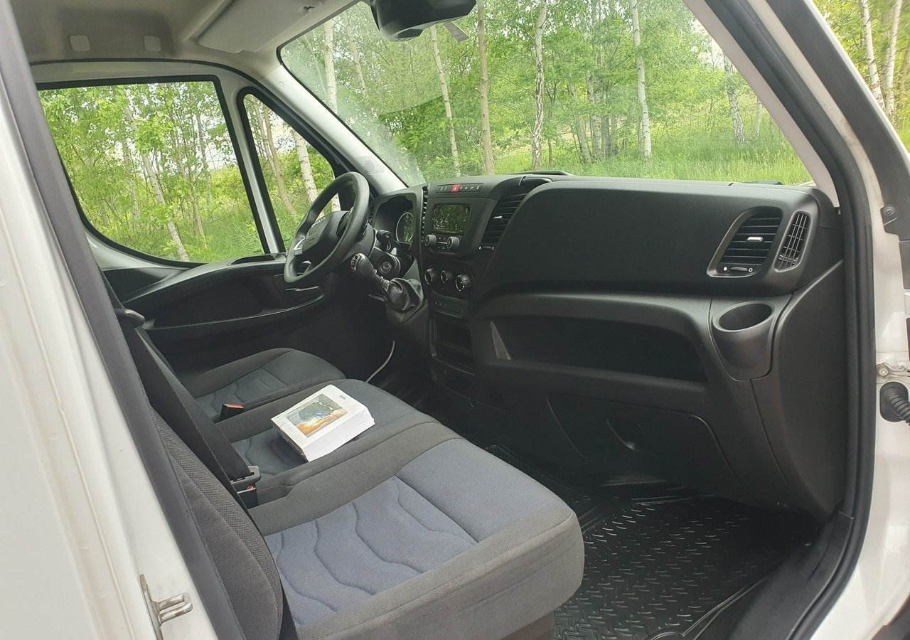 Dostavno vozilo z zabojnikom Iveco 35 Daily 35S14: slika 9