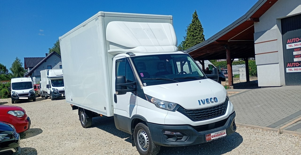 Iveco 35 Daily 35S14 klima * 3 osobowy * - Dostavno vozilo z zabojnikom: slika 5 Iveco 35 Daily 35S14 klima * 3 osobowy * - Dostavno vozilo z zabojnikom: slika 5