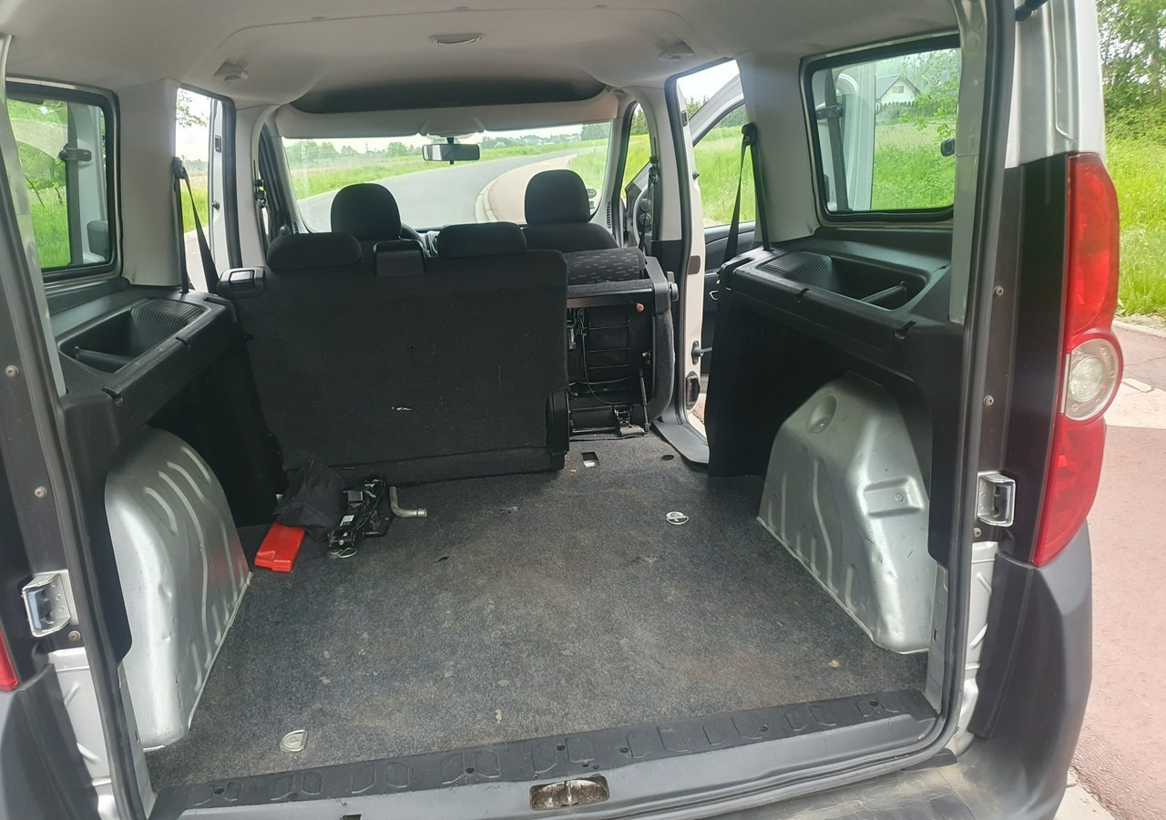 Dostavno vozilo z dvojno kabino Opel Combo long*combo *doblo* krajówka *fv vat 23%*: slika 18