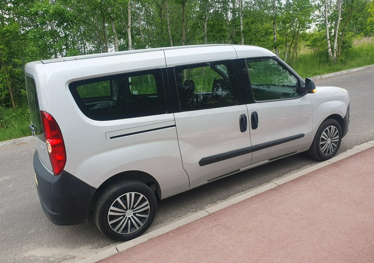 Opel Combo long*combo *doblo* krajówka *fv vat 23%* - Avtomobil: slika 5 Opel Combo long*combo *doblo* krajówka *fv vat 23%* - Avtomobil: slika 5