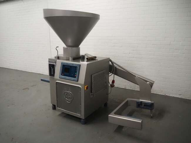 Risco vacuum filler RS605 - Oprema za predelavo živil: slika 2 Risco vacuum filler RS605 - Oprema za predelavo živil: slika 2