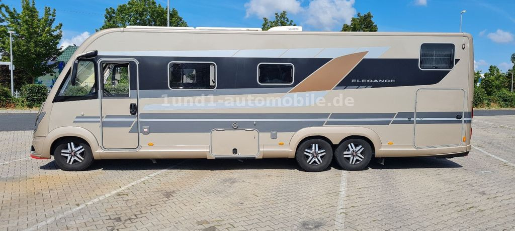 Bürstner Elegance I 910 G Solar/AHK/RFK/Alde/TwinSat/2xTV/Vollausstattung Elegance I 910 G Solar/AHK/RFK/Alde/TwinSat/2xTV/Vollausstattung - Integriran avtodom: slika 1 Bürstner Elegance I 910 G Solar/AHK/RFK/Alde/TwinSat/2xTV/Vollausstattung Elegance I 910 G Solar/AHK/RFK/Alde/TwinSat/2xTV/Vollausstattung - Integriran avtodom: slika 1