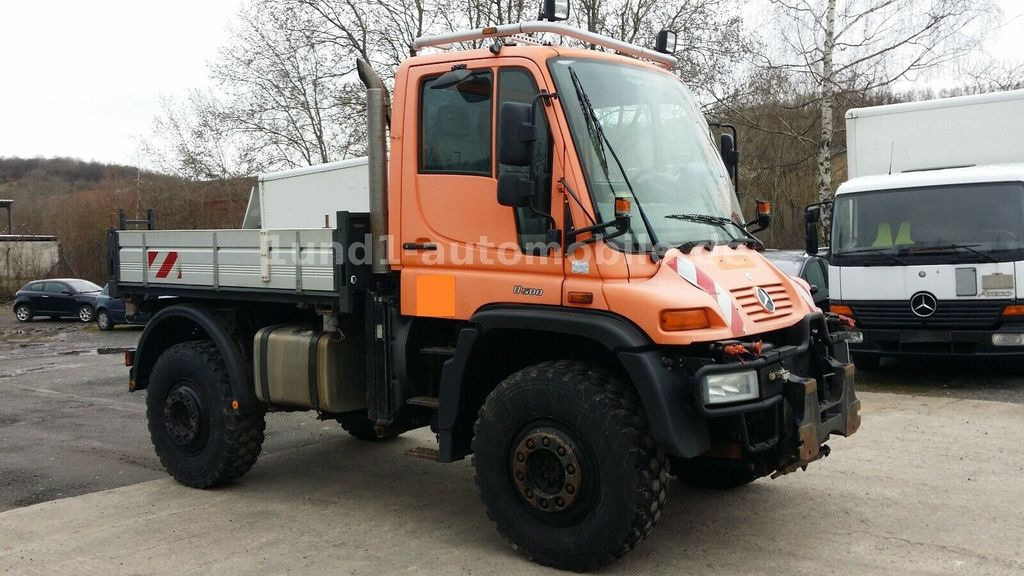 Mercedes-Benz Unimog U 500 Kipper Kommunalhydraulik U 300 400 U 500 Kipper Kommunalhydraulik U 300 400 - Komunalno/ Posebno vozilo: slika 3 Mercedes-Benz Unimog U 500 Kipper Kommunalhydraulik U 300 400 U 500 Kipper Kommunalhydraulik U 300 400 - Komunalno/ Posebno vozilo: slika 3