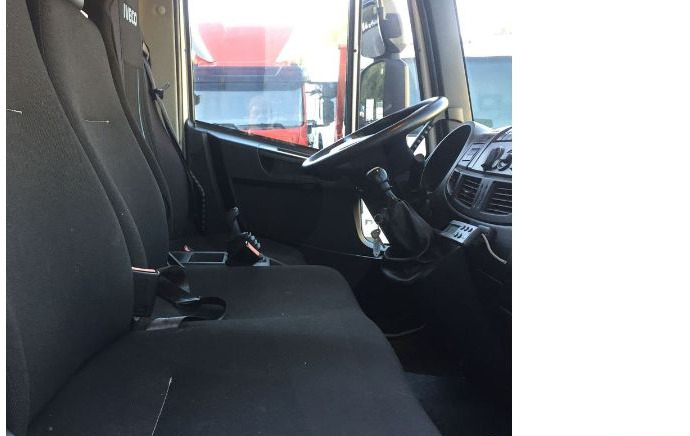 Iveco EUROCARGOeurocargo 100e19 - Izotermični tovornjak: slika 4 Iveco EUROCARGOeurocargo 100e19 - Izotermični tovornjak: slika 4