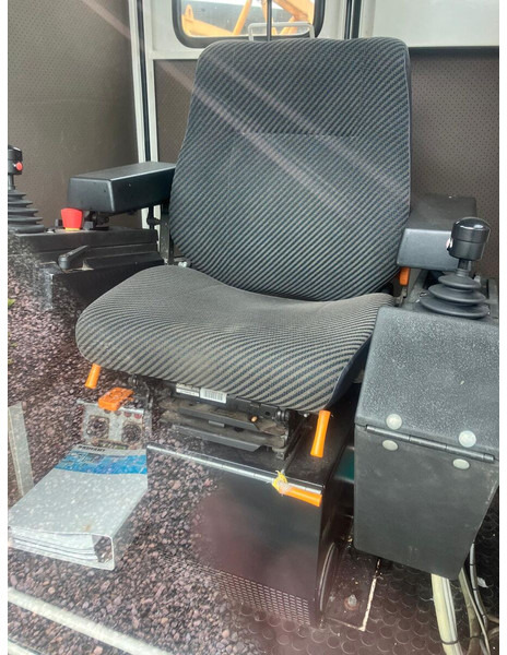 Liebherr 85EC-B 2012yom - Stolpni žerjav: slika 4 Liebherr 85EC-B 2012yom - Stolpni žerjav: slika 4