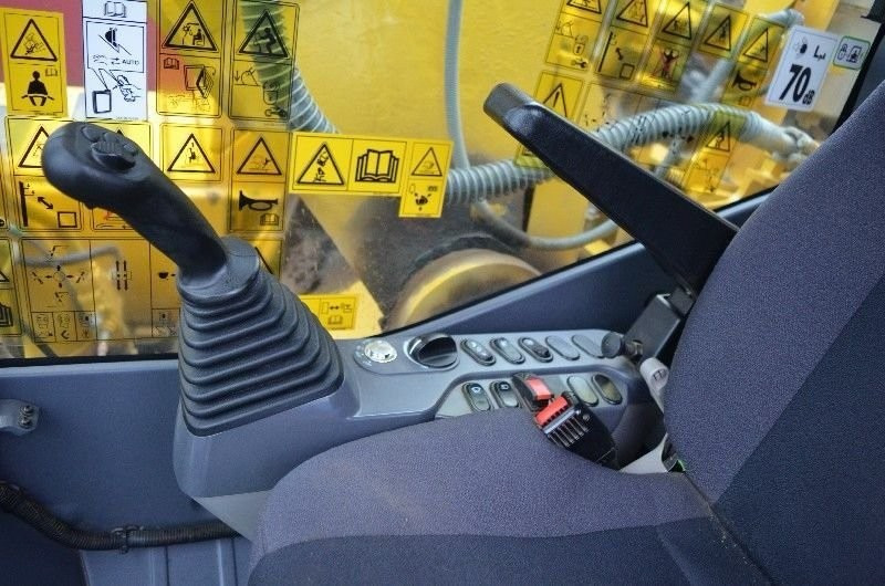 Bager goseničar Komatsu PC 290 NLCi: slika 13
